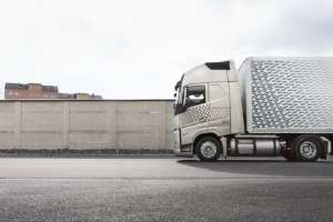 Вантажівки Volvo на біогазі стали потужнішими і отримали запас ходу до 1000 км