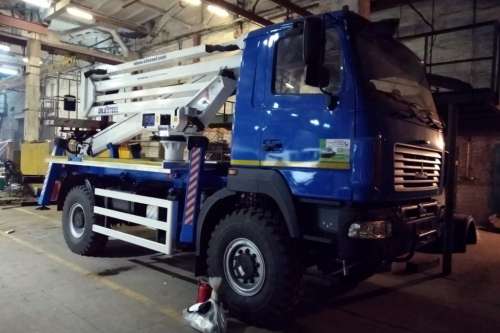 Українські енергетики отримали новий спецавтомобіль на базі МАЗ