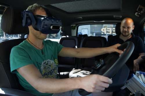Водії зможуть віртуально протестувати новинки Mercedes-Benz