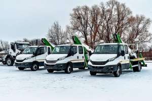 Укрзалізниця отримала 46 одиниць техніки та обладнання для відновлення інфраструктури