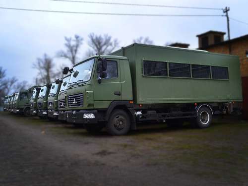 Український виробник створив спецавтомобіль для силовиків на базі МАЗ