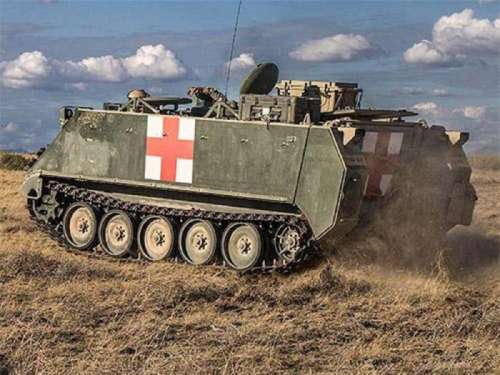 США передадуть Україні півсотні броньованих машин для медиків