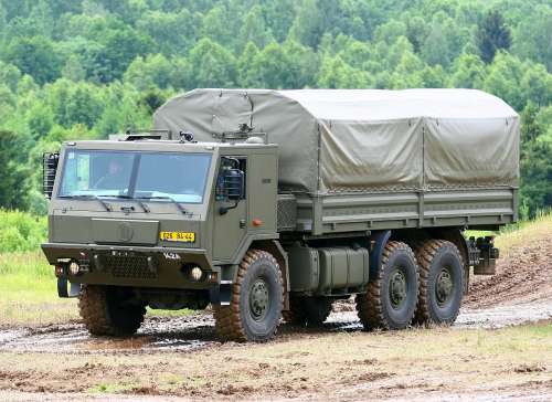 Чехія придбає близько 1000 вантажівок Tatra