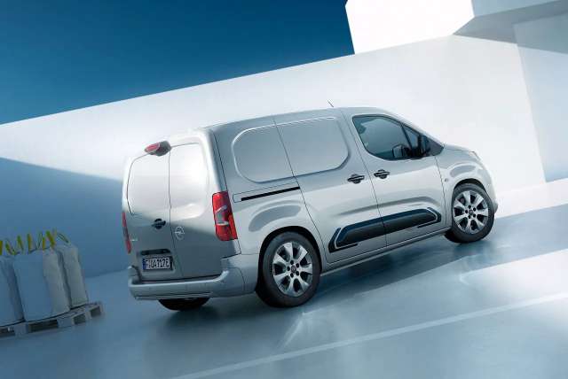 Opel представляє ексклюзивний комерційний фургон