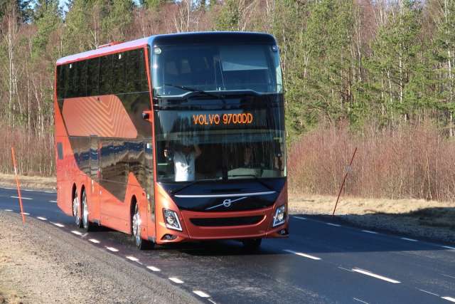 Volvo представила новий двоповерховий автобус