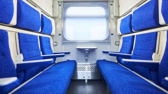 «Укрзалізниця» придбає 30 пасажирських вагонів за мільярд гривень