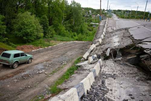 Ворог зруйнував дороги України на майже трильйон гривень