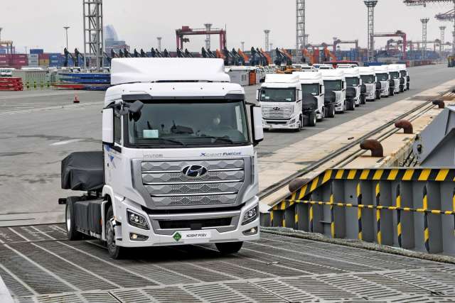 У Європу відправили першу партію водневих вантажівок Hyundai