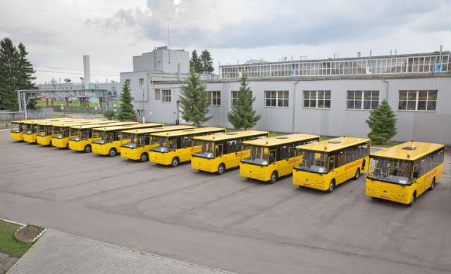 Які автобуси купували в Україні в 2022 році