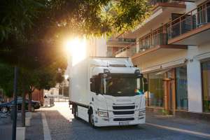 Scania офіційно представила електричні вантажівки для міста