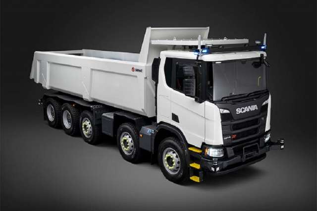 Scania розпочала продаж автономних самоскидів