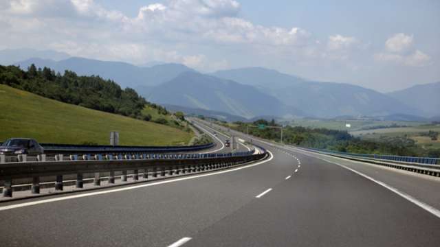 В Закарпатті до кордону з Польщею будують «Підкарпатську магістраль»