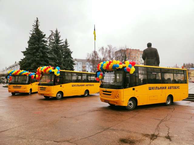 Житомирщина отримала нові шкільні автобуси «ЗАЗ»