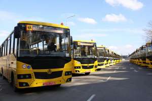 Вінниччина отримала 30 шкільних автобусів