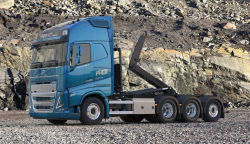 Volvo Trucks представила ексклюзивну серію тягачів FH