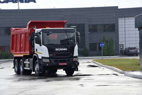 Провідна українська гірничорудна компанія поповнила автопарк новими самоскидами Scania